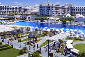 Titanic Deluxe Belek - Antalya Lufthavnstransport